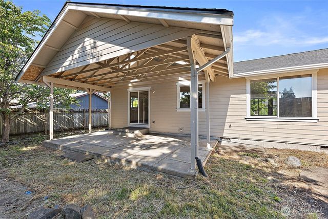 15012 2nd Avenue E, Tacoma, WA 98445