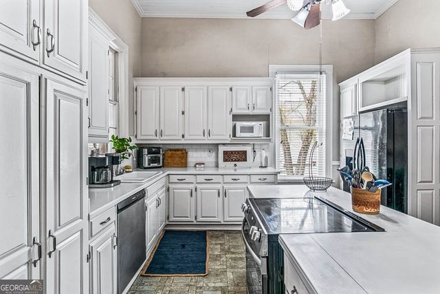 3810 2nd Avenue, Mansfield, GA 30055