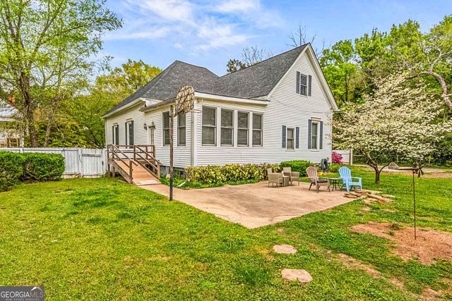 3810 2nd Avenue, Mansfield, GA 30055