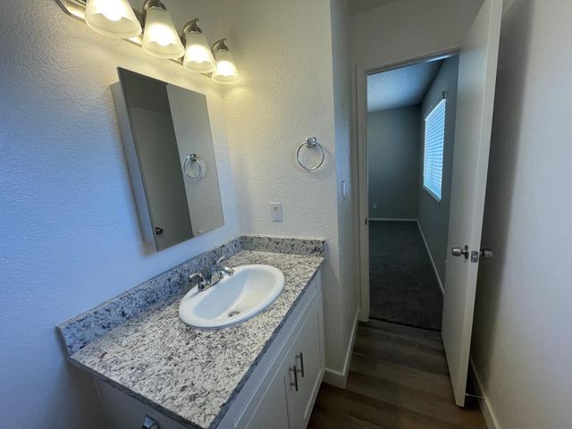 1205 W El Alba Way, Chandler, AZ 85224