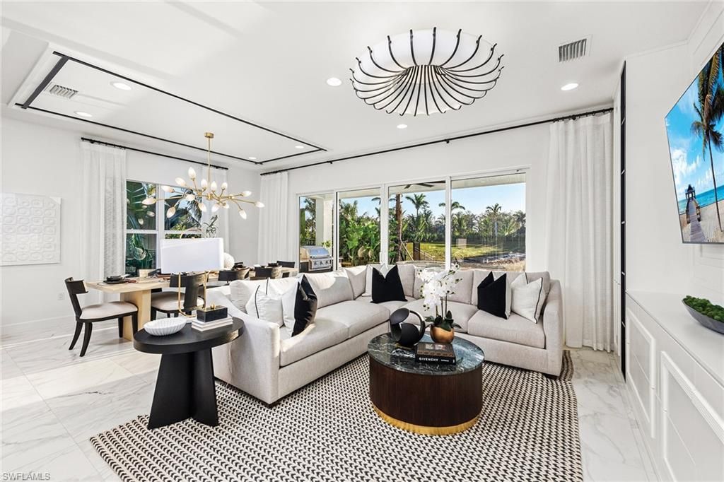 2550 Kingfisher DR, NAPLES, FL 34112 — photo 4