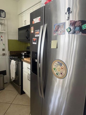 8601 SW 94th St 125W, Miami, FL 33156