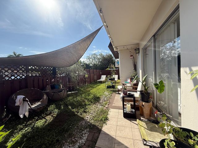 8601 SW 94th St 125W, Miami, FL 33156