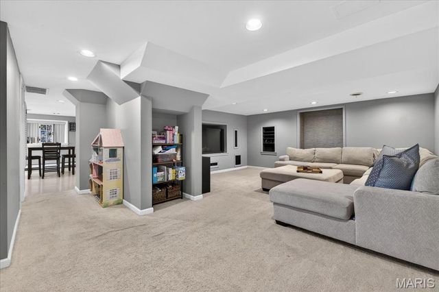 1217 Dorne Drive, Ballwin, MO 63021