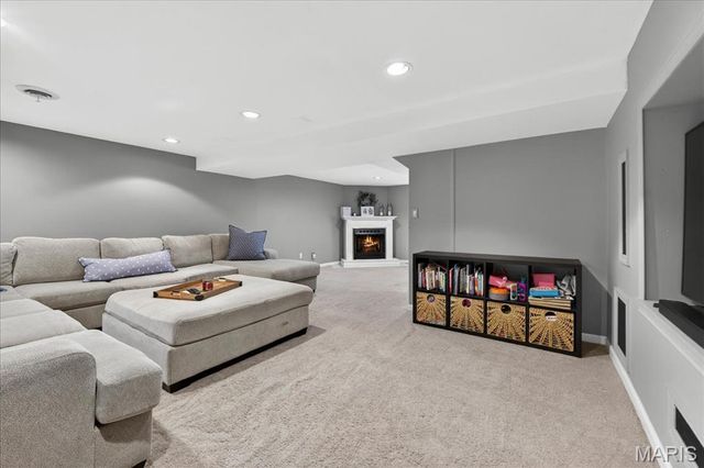 1217 Dorne Drive, Ballwin, MO 63021