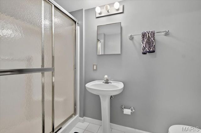 1217 Dorne Drive, Ballwin, MO 63021