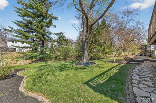 1217 Dorne Drive, Ballwin, MO 63021