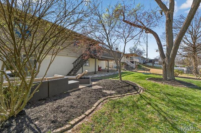 1217 Dorne Drive, Ballwin, MO 63021