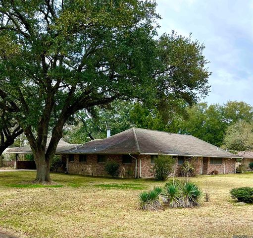 1331 S Redondo Dr, Baton Rouge, LA 70815
