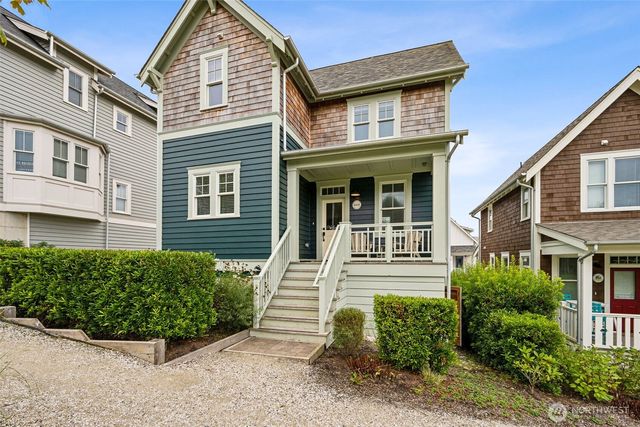 74 Flash Lane, Pacific Beach, WA 98571