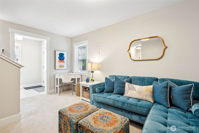 74 Flash Lane, Pacific Beach, WA 98571