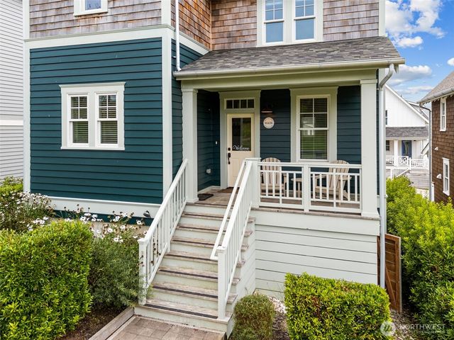74 Flash Lane, Pacific Beach, WA 98571