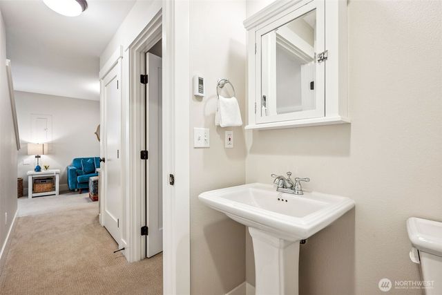 74 Flash Lane, Pacific Beach, WA 98571