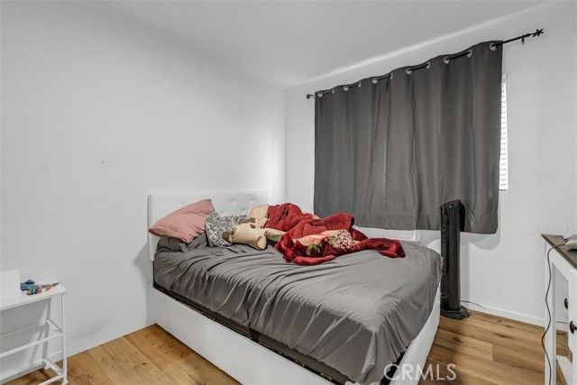 6652 Darby Avenue, Reseda (los Angeles), CA 91335