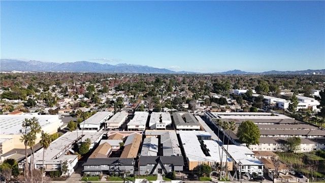 6652 Darby Avenue, Reseda (los Angeles), CA 91335