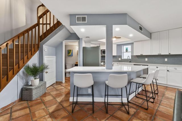 170 Seabreeze Circle, Jupiter, FL 33477