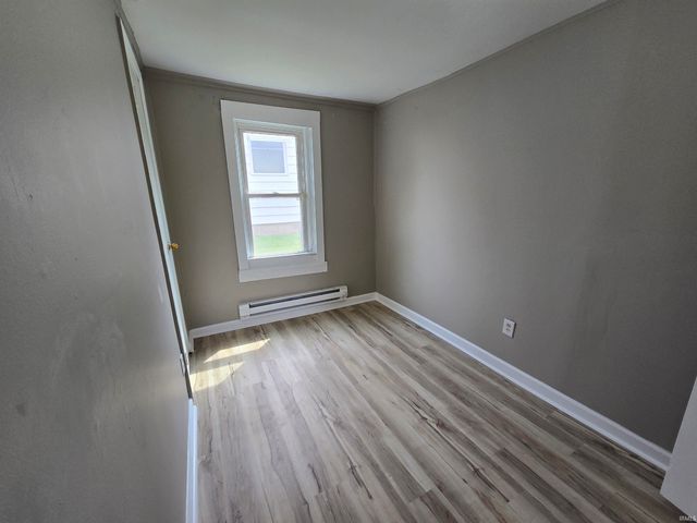 2717 Clara Avenue, Fort Wayne, IN 46805