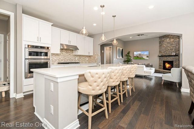 16147 Adelaide Drive, Macomb Township, MI 48044