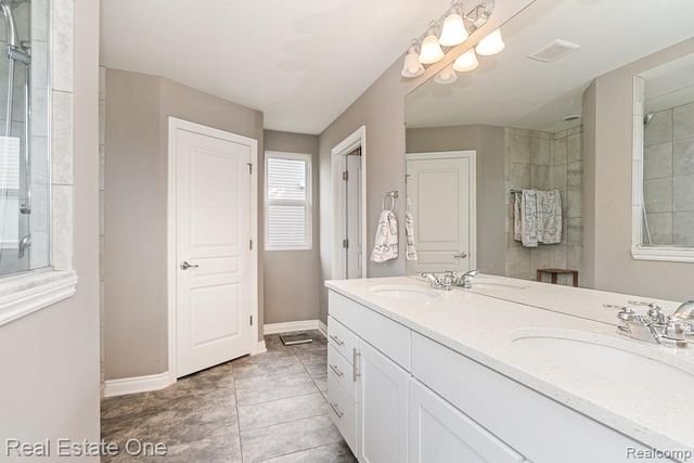 16147 Adelaide Drive, Macomb Township, MI 48044