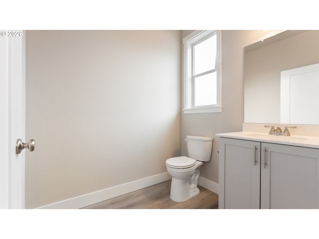 9406 N ST. LOUIS Ave, Portland, OR 97203