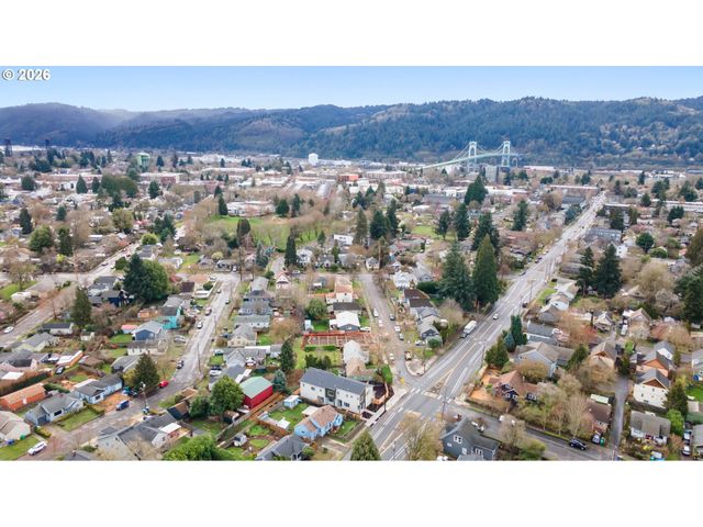9406 N ST. LOUIS Ave, Portland, OR 97203