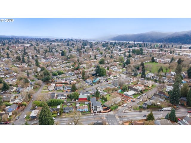 9406 N ST. LOUIS Ave, Portland, OR 97203