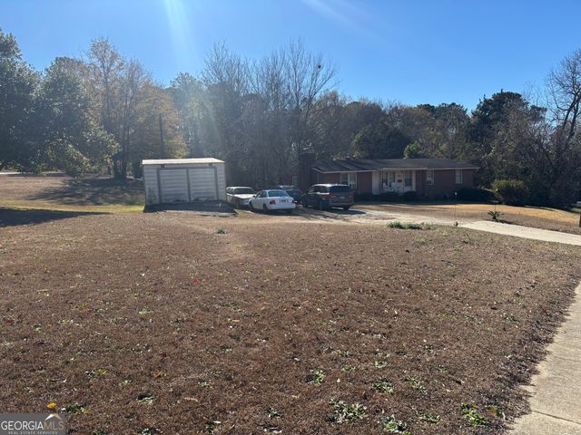 3816 Log Cabin Drive, Macon, GA 31204