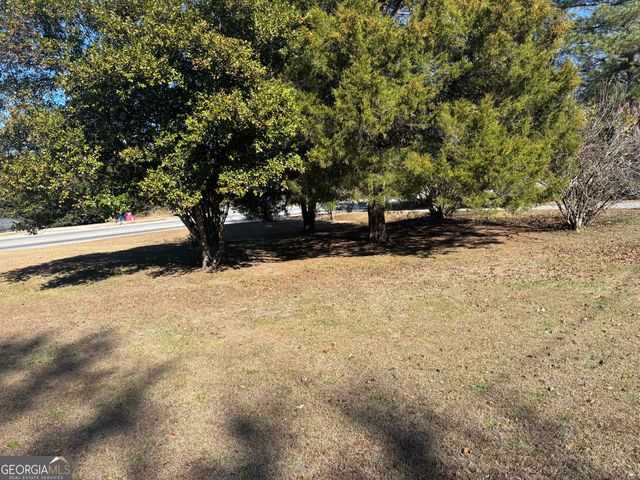 3816 Log Cabin Drive, Macon, GA 31204