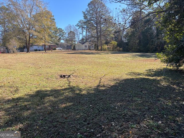 3816 Log Cabin Drive, Macon, GA 31204