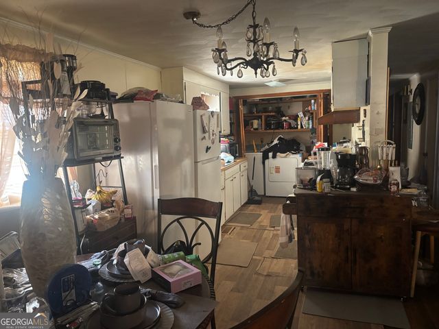 3816 Log Cabin Drive, Macon, GA 31204