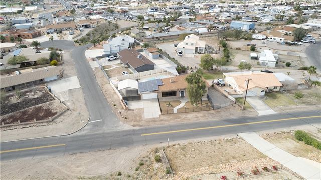 1745 Alta Vista Road, Bullhead City, AZ 86442