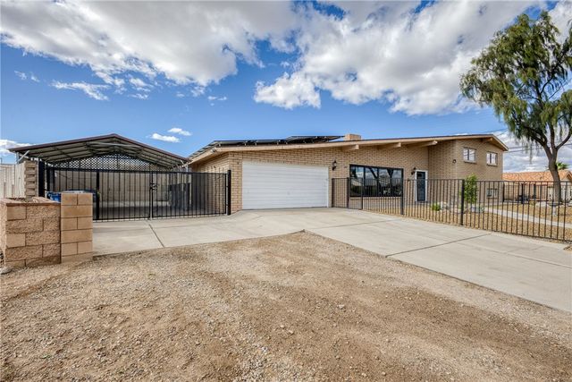 1745 Alta Vista Road, Bullhead City, AZ 86442