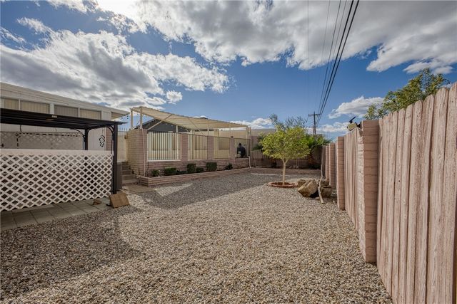 1745 Alta Vista Road, Bullhead City, AZ 86442