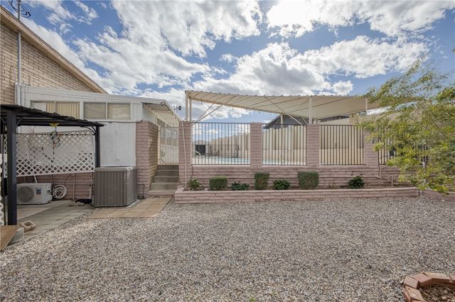 1745 Alta Vista Road, Bullhead City, AZ 86442