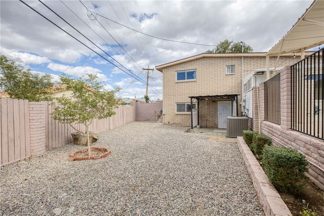 1745 Alta Vista Road, Bullhead City, AZ 86442