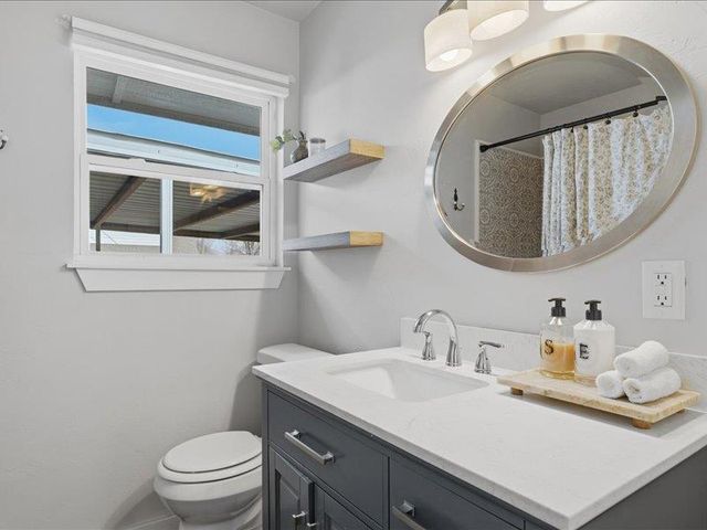 1501 Lawton Avenue, Moore, OK 73160