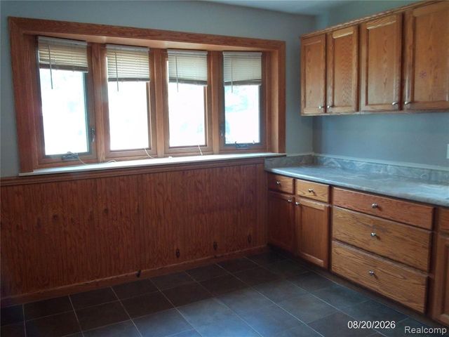 26445 Colgate Street, Inkster, MI 48141