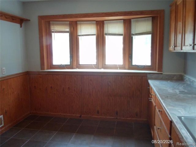26445 Colgate Street, Inkster, MI 48141