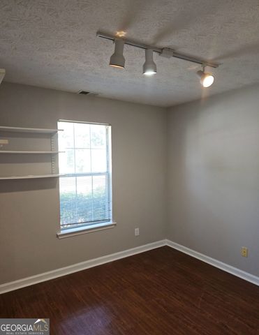 12205 Cypress Way, Fayetteville, GA 30215