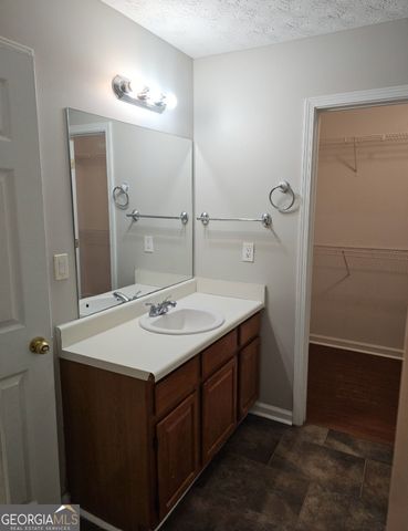 12205 Cypress Way, Fayetteville, GA 30215