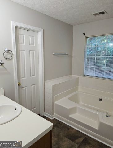 12205 Cypress Way, Fayetteville, GA 30215
