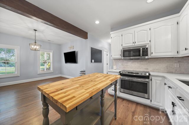 2915 Mills Harris Road, Marshville, NC 28103