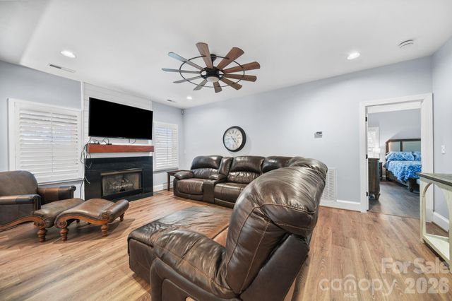 2915 Mills Harris Road, Marshville, NC 28103