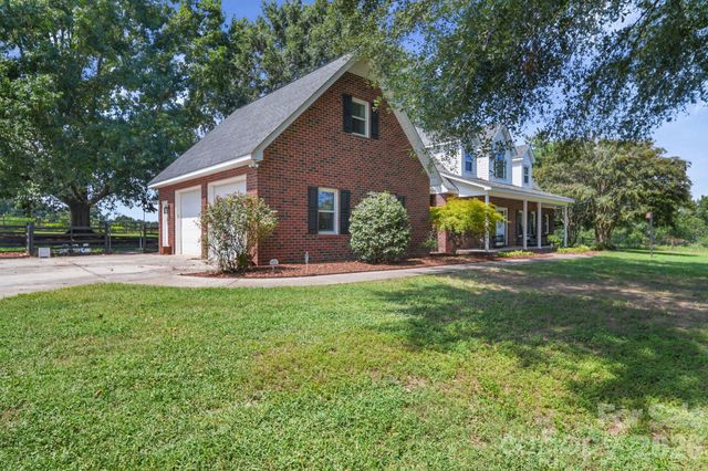 2915 Mills Harris Road, Marshville, NC 28103