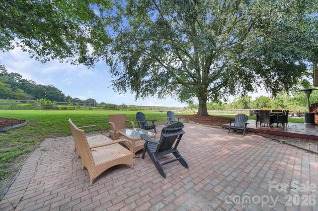 2915 Mills Harris Road, Marshville, NC 28103