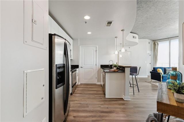 361 17 NW Street 1603, Atlanta, GA 30363