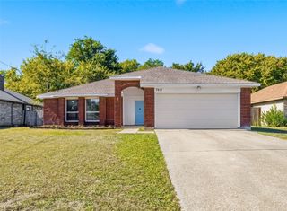 7810 Bob White Drive, Rowlett, TX 75088