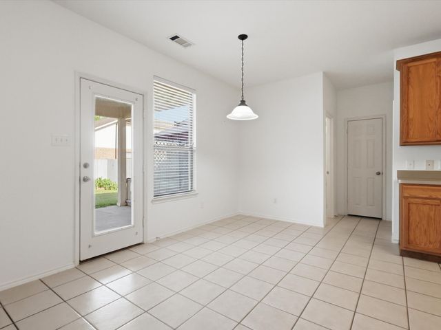 4328 Highgate Road, Fort Worth, TX 76244