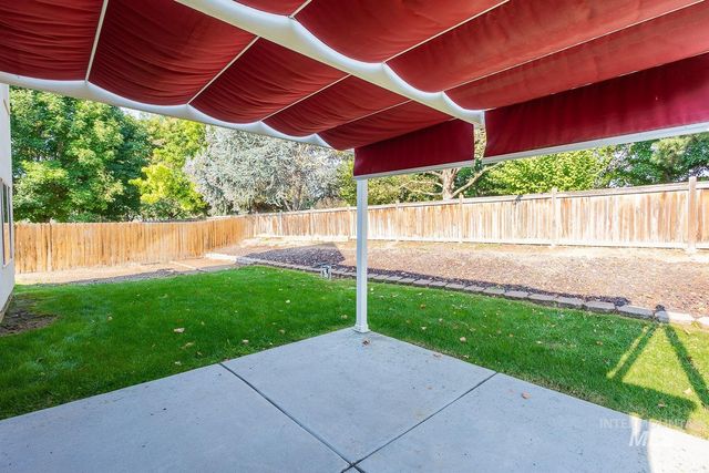 16813 N Darmady Loop, Nampa, ID 83687