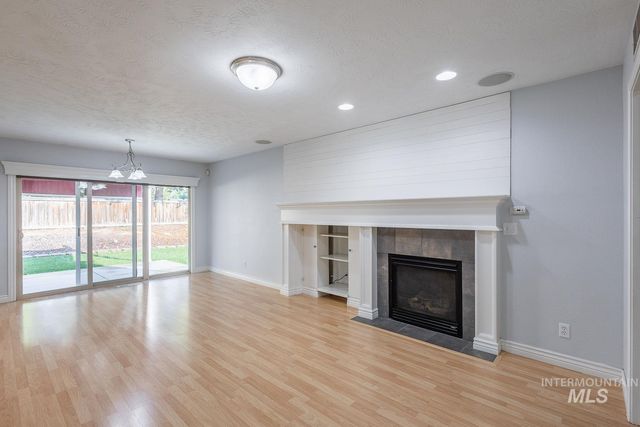 16813 N Darmady Loop, Nampa, ID 83687